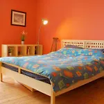 2 Bedroom Flat In Morningside