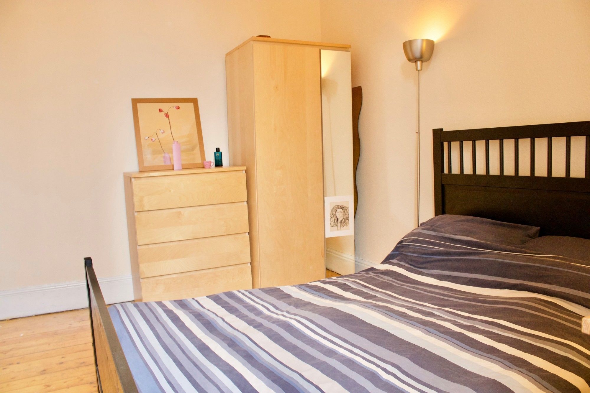 2 Bedroom Flat In Morningside Apartment Edinburgh