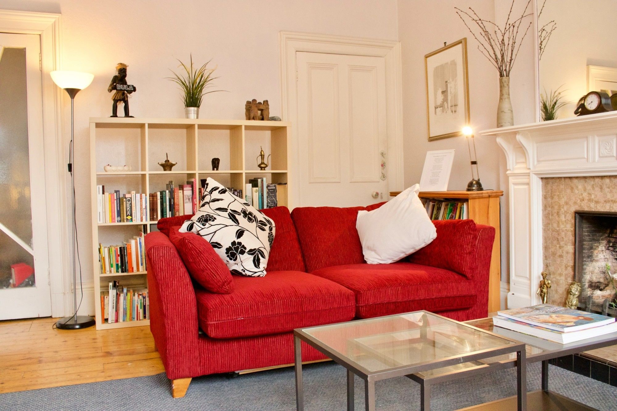 2 Bedroom Flat In Morningside *