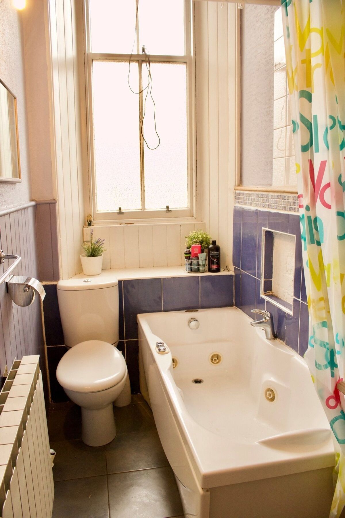 2 Bedroom Flat In Morningside *